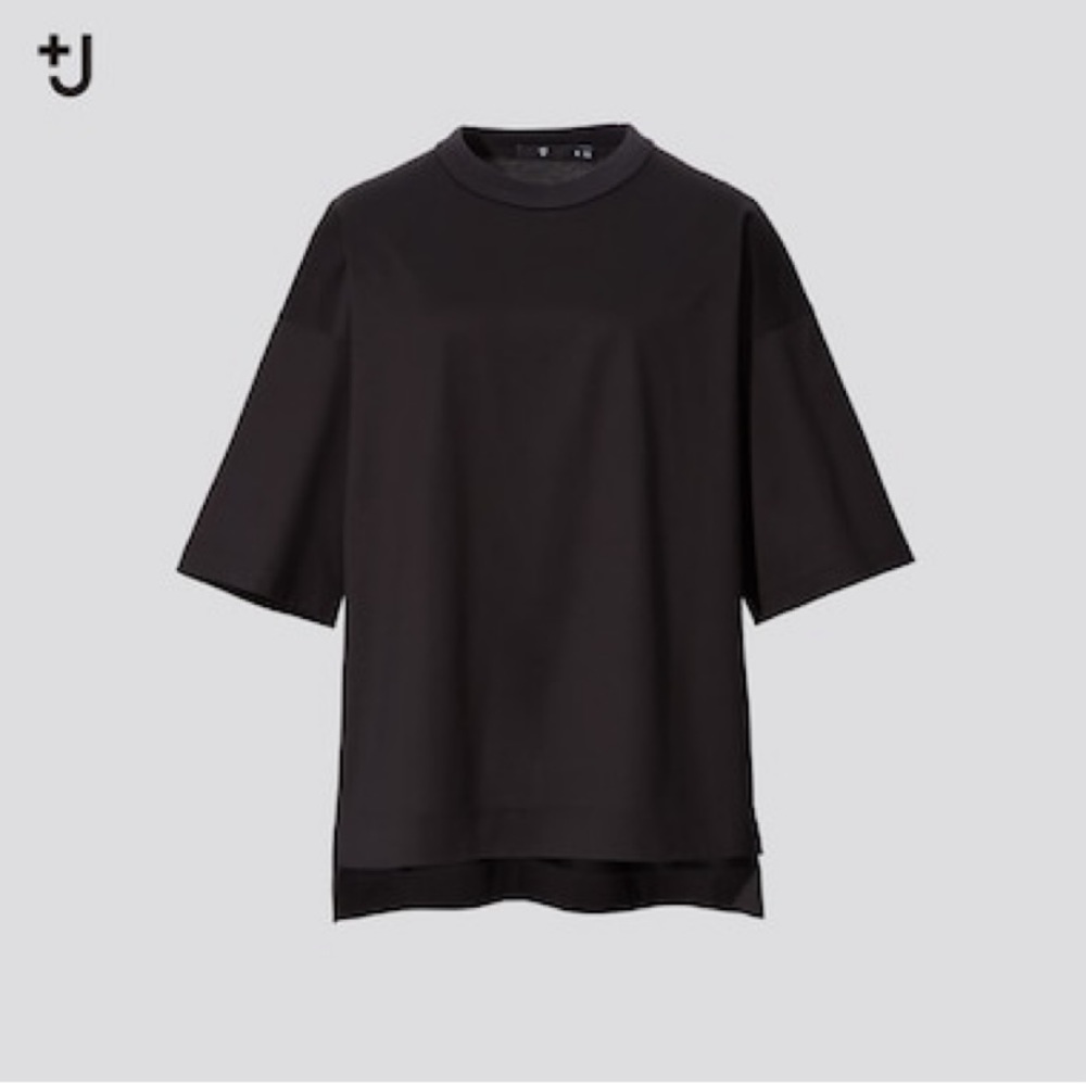 J+ Uniqlo boxy cotton tee (black)